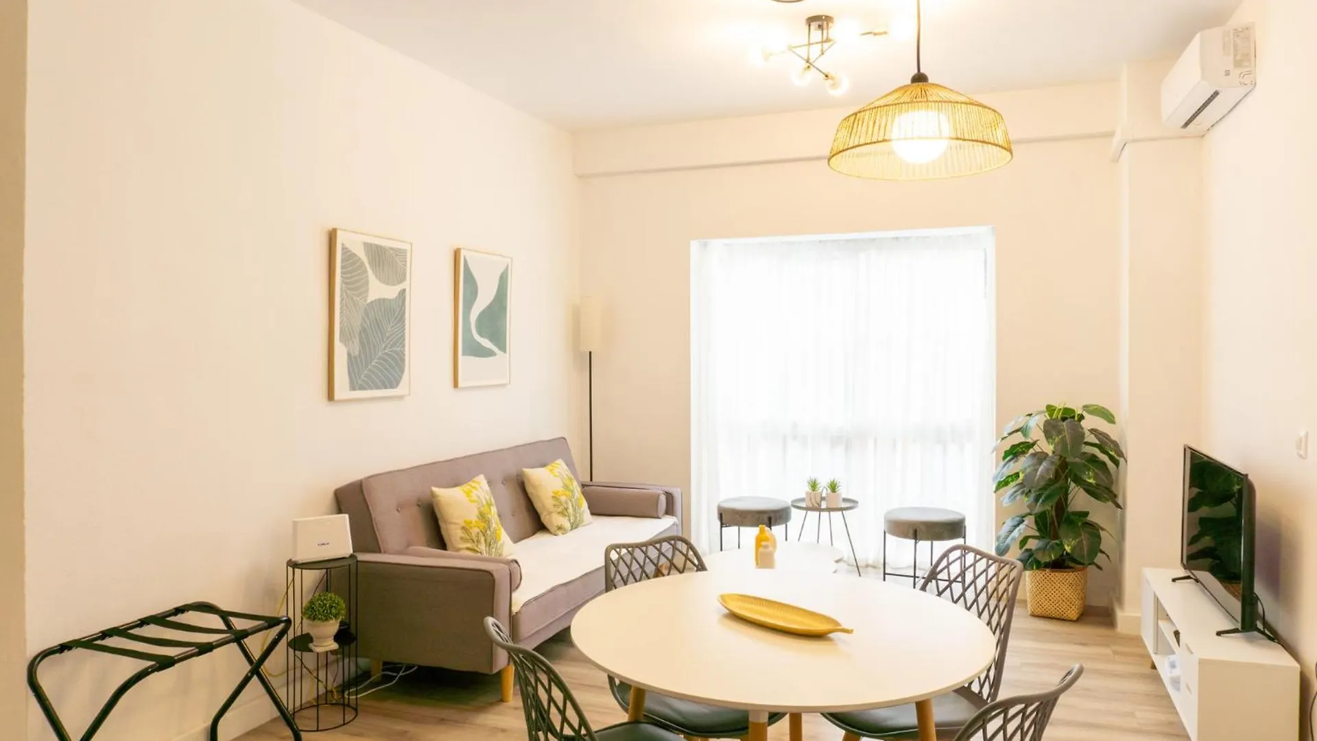 Suite Dos Aceras Apartament Malaga Spain